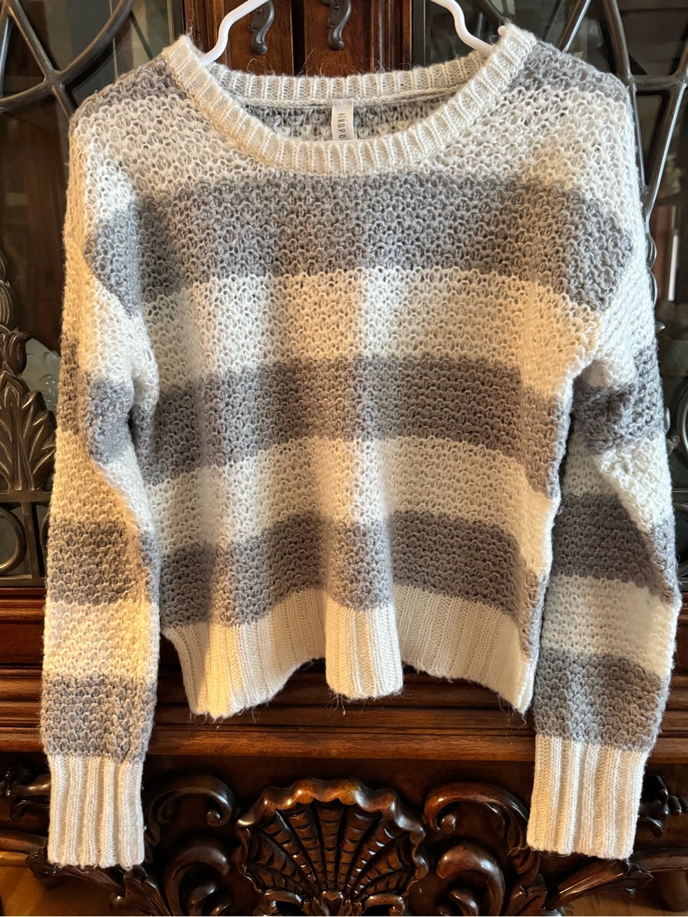 Aeropostale Cozy Striped Knit Cropped Sweater - Cream & Gray- Medium